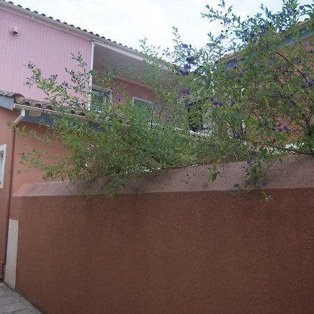 LefkádaLa Casa Rosa公寓 外观 照片
